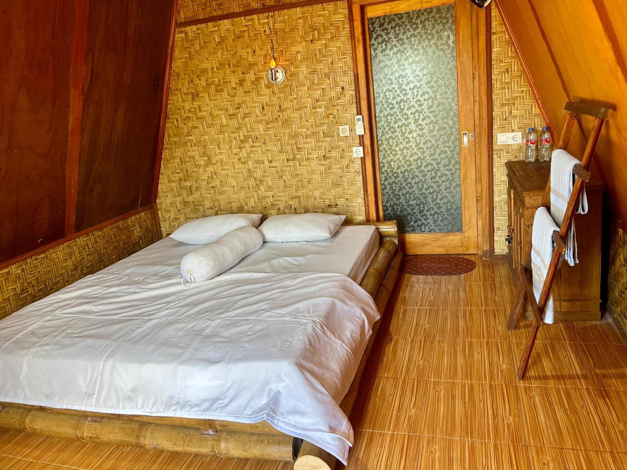 Muni'S Terrace Bungalow Kotaraja ภายนอก รูปภาพ